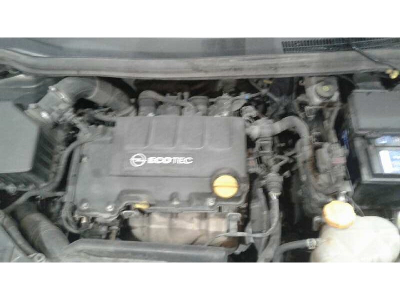 opel corsa d del año 2012