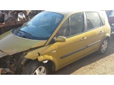 renault scenic ii del año 2004