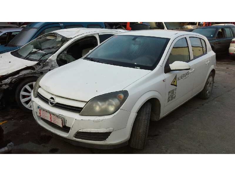 opel astra h berlina del año 2005