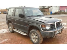 mitsubishi montero (v20/v40) del año 1999 2