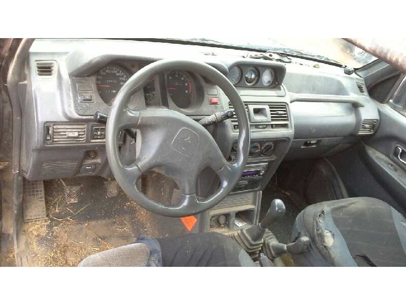 mitsubishi montero (v20/v40) del año 1999