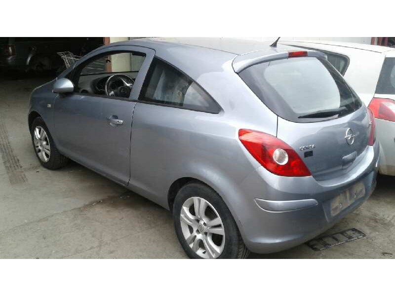 opel corsa d del año 2009