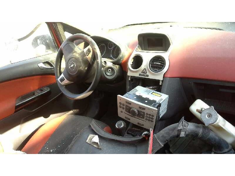 opel corsa d del año 2007