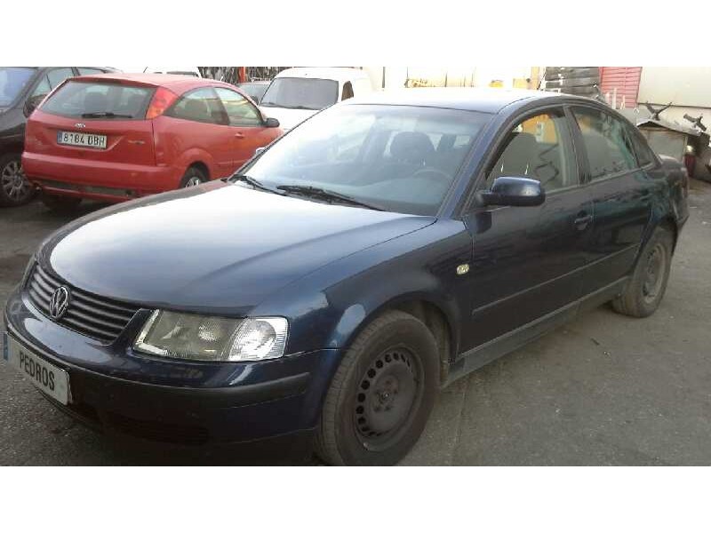 volkswagen passat berlina (3b2) del año 1999