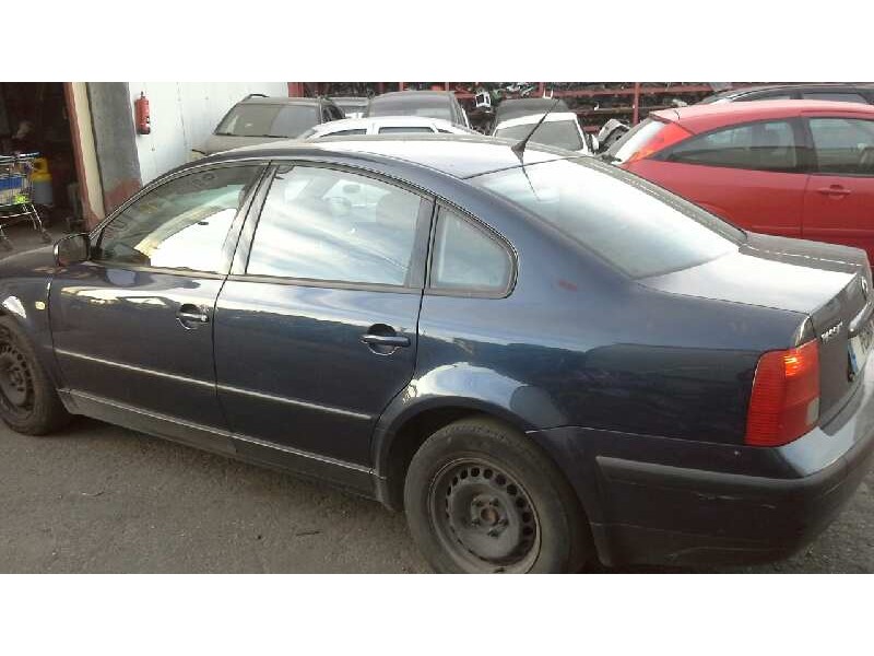 volkswagen passat berlina (3b2) del año 1999