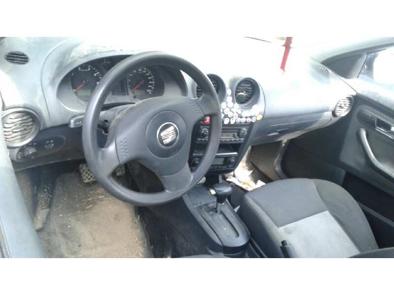 seat ibiza (6l1) del año 2005