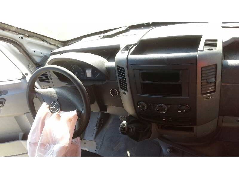mercedes-benz sprinterii caja cerrada (desde 01.06) del año 2011