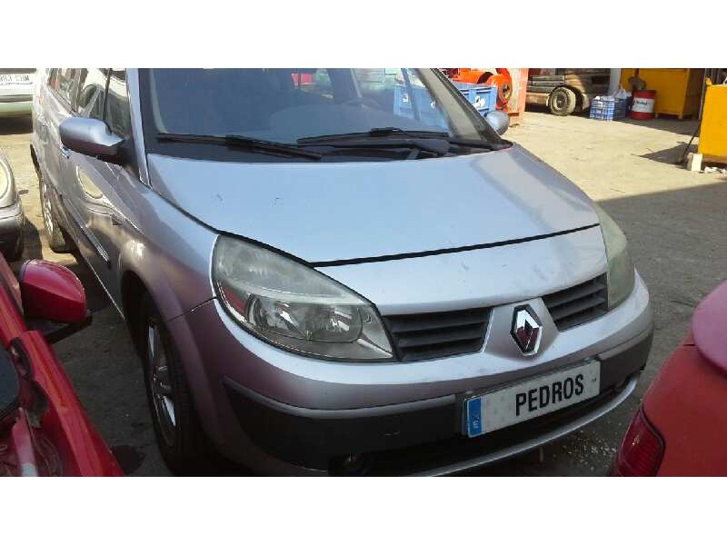 renault scenic ii del año 2005