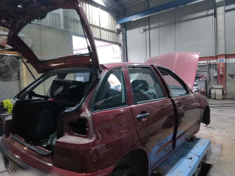 seat ibiza (6k1) del año 2001