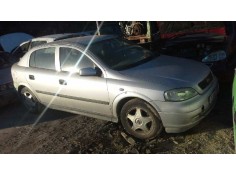 opel astra g berlina del año 1998