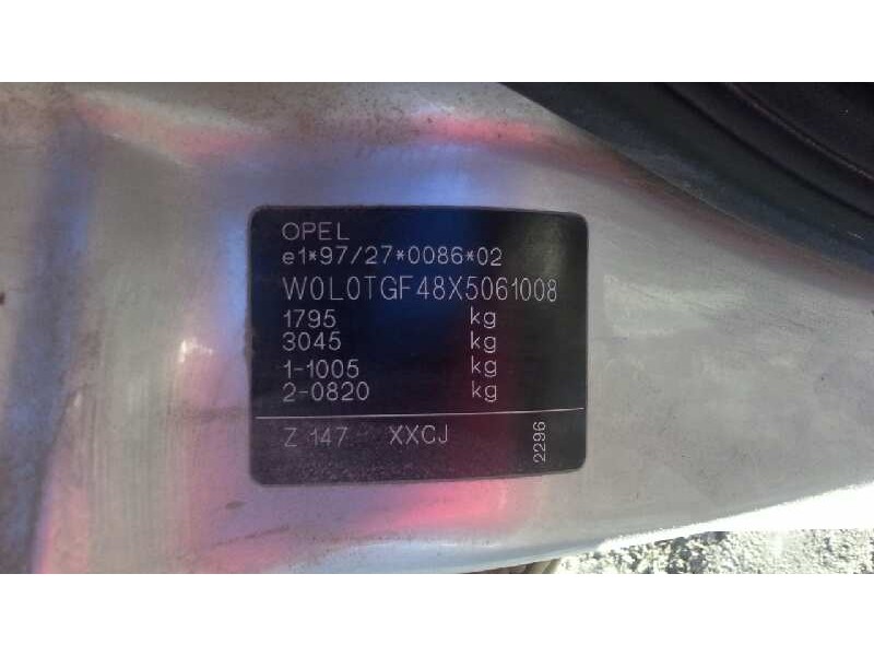 opel astra g berlina del año 1998