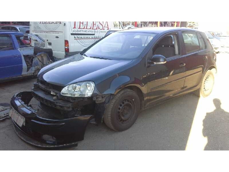 volkswagen golf v berlina (1k1) del año 2004