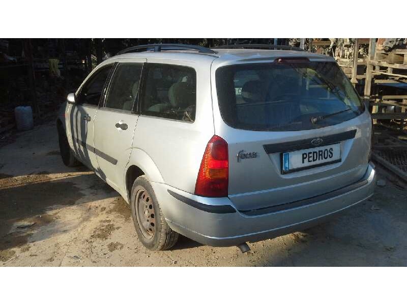 ford focus turnier (cak) del año 2002