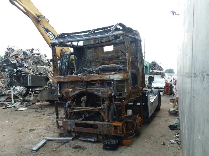 renault magnum del año 2004