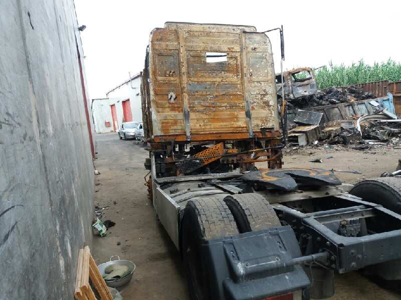 renault magnum del año 2004