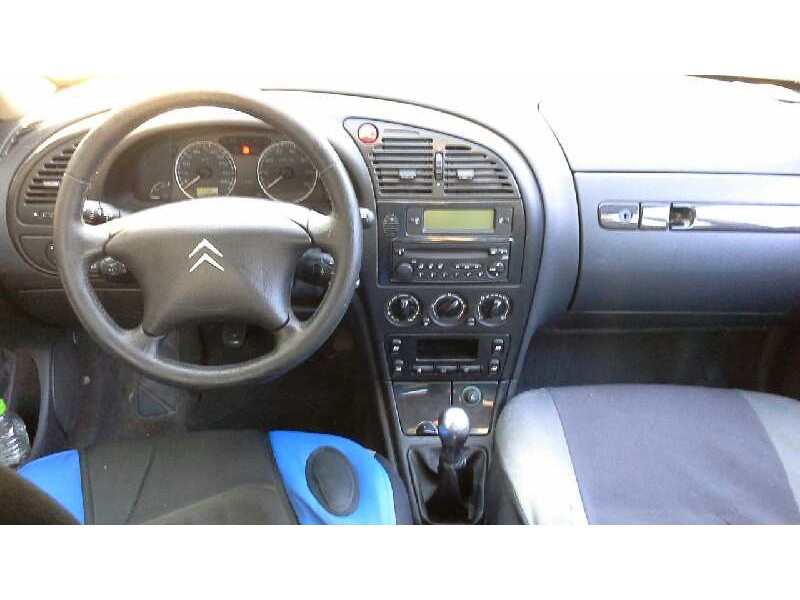 citroën xsara berlina del año 2004