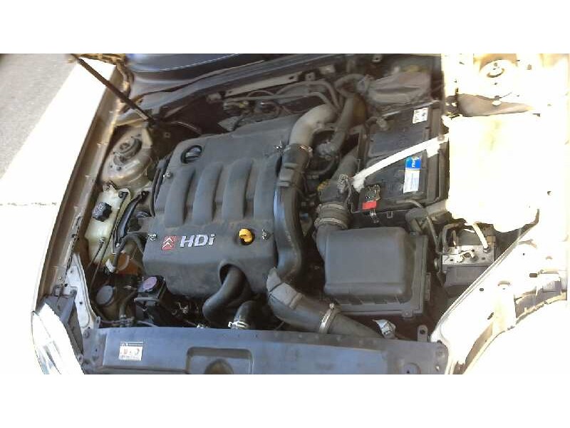 citroën xsara berlina del año 2004