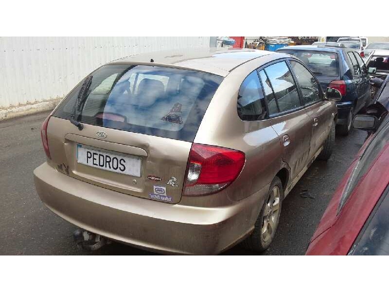 kia rio del año 2003