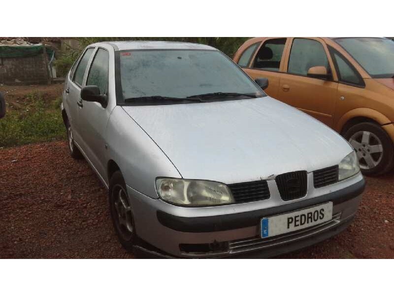 seat cordoba berlina (6k2) del año 2000