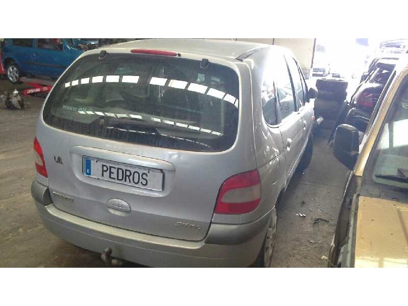 renault scenic (ja..) del año 2002