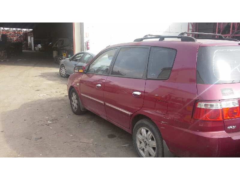 kia carens del año 2002