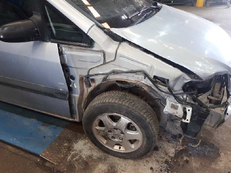 opel zafira a del año 2000