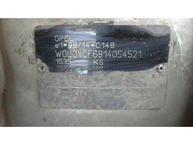 opel corsa c del año 2000