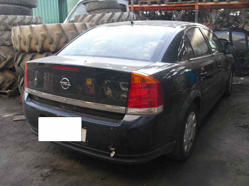 opel vectra c berlina del año 2002