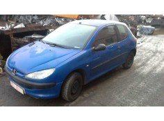 peugeot 206 berlina del año 2000