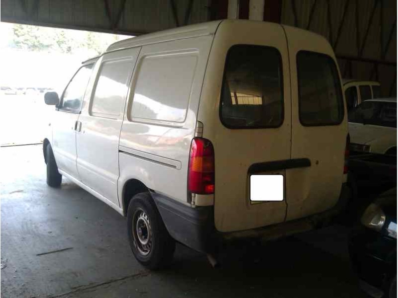 nissan vanette cargo del año 2000
