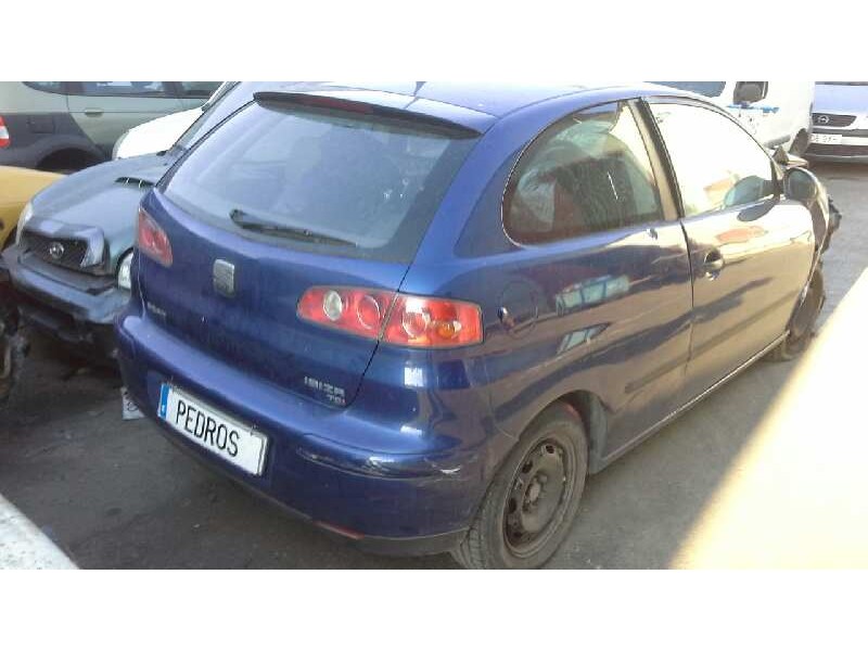 seat ibiza (6l1) del año 2002