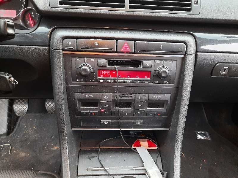 audi a4 berlina (8e) del año 2002