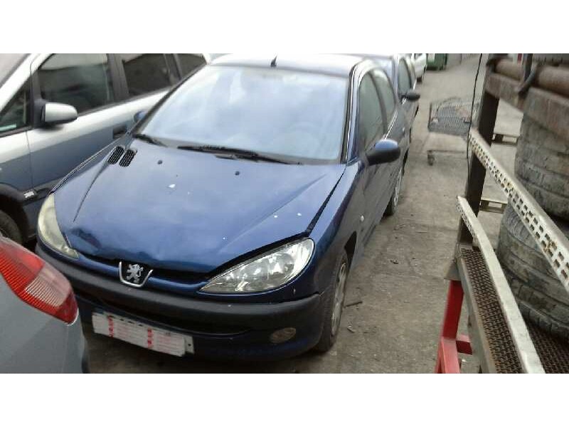 peugeot 206 berlina del año 2003