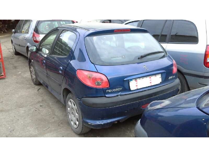 peugeot 206 berlina del año 2003