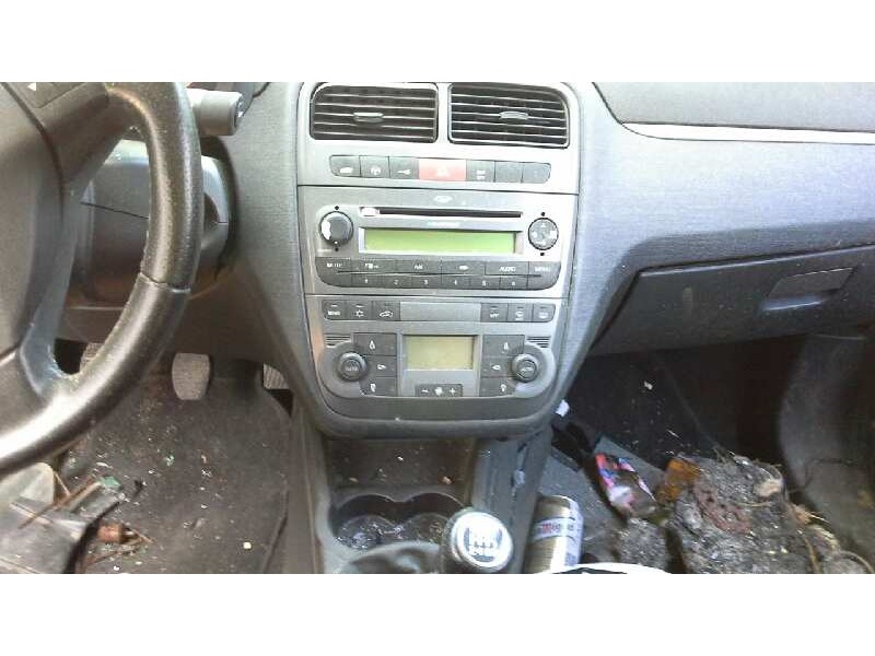 fiat grande punto (199) del año 2006