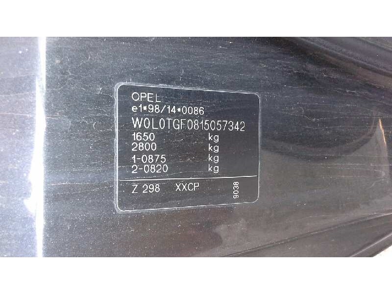 opel astra g berlina del año 2000