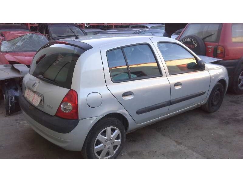 renault clio ii fase ii (b/cb0) del año 2003