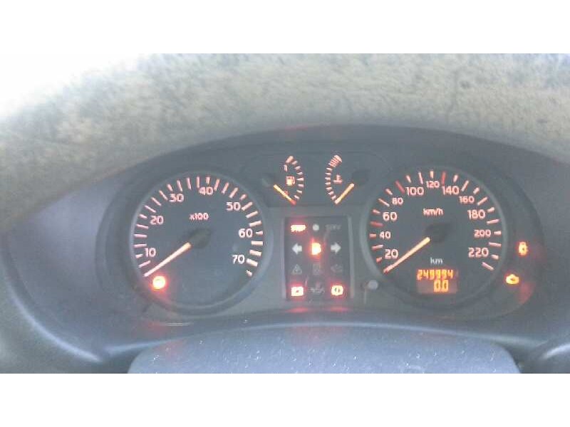 renault clio ii fase ii (b/cb0) del año 2003