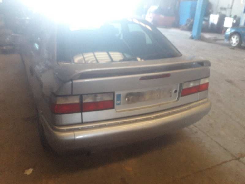 citroën xantia berlina del año 2000
