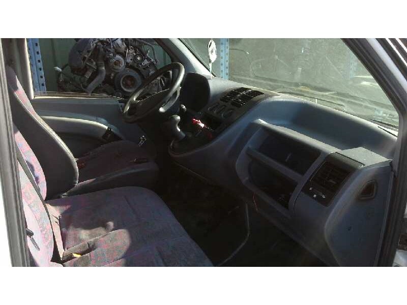 mercedes-benz vito (w638) combi del año 1996