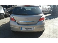 opel astra h berlina del año 2005 2