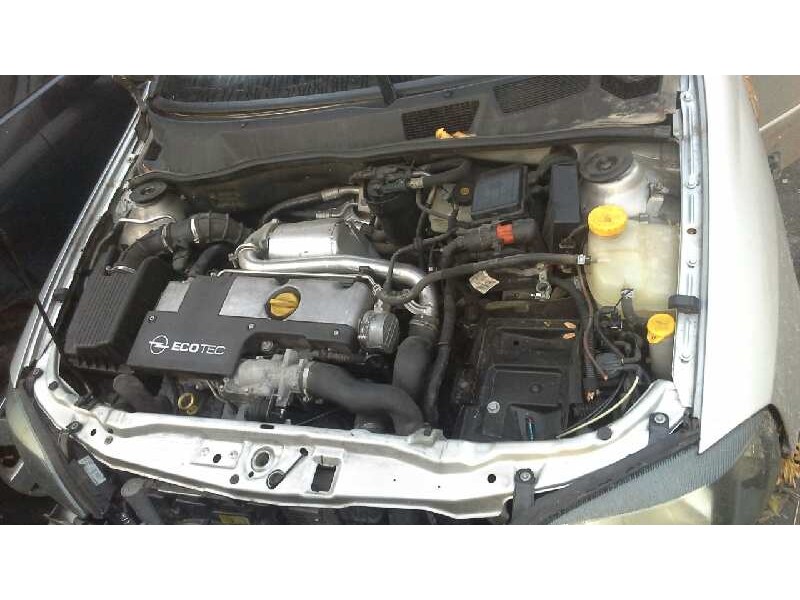 opel astra g berlina del año 2003