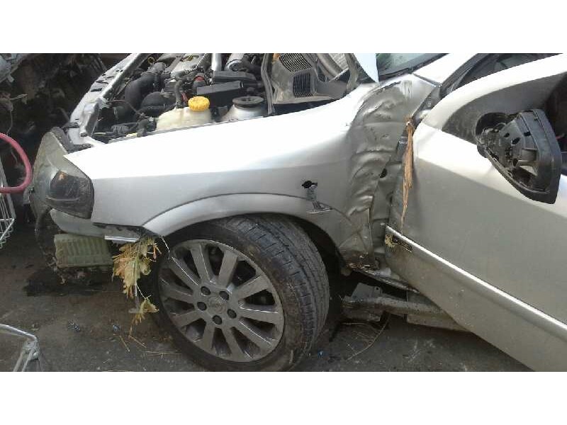 opel astra g berlina del año 2003