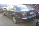 VOLKSWAGEN PASSAT BERLINA (3B3)