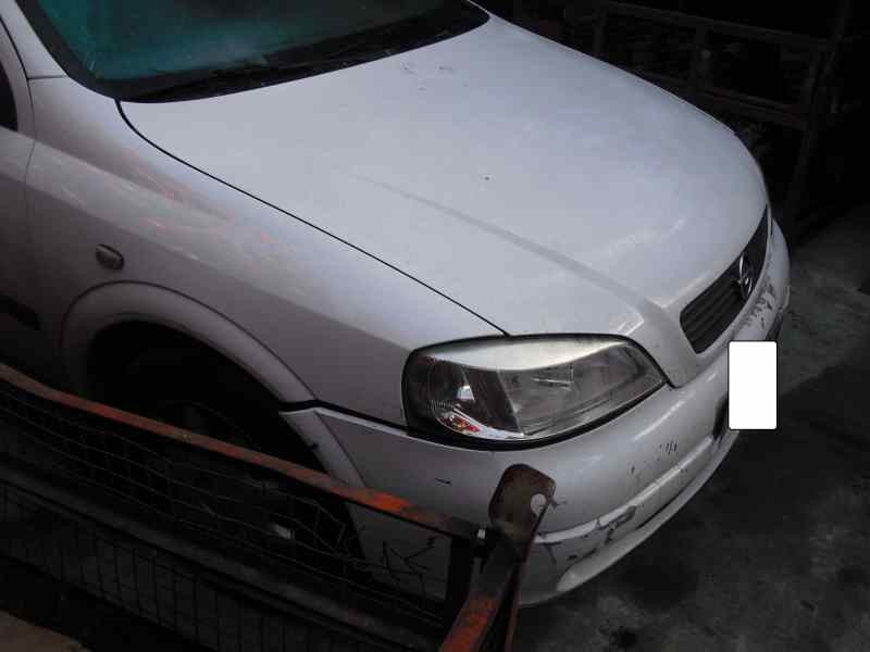 opel astra g berlina del año 1998