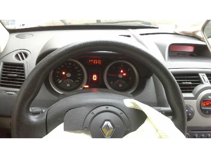 renault megane ii berlina 5p del año 2005