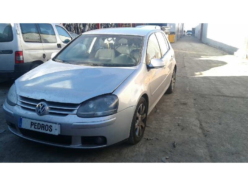 volkswagen golf v berlina (1k1) del año 2004