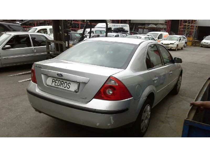 ford mondeo berlina (ge) del año 2004