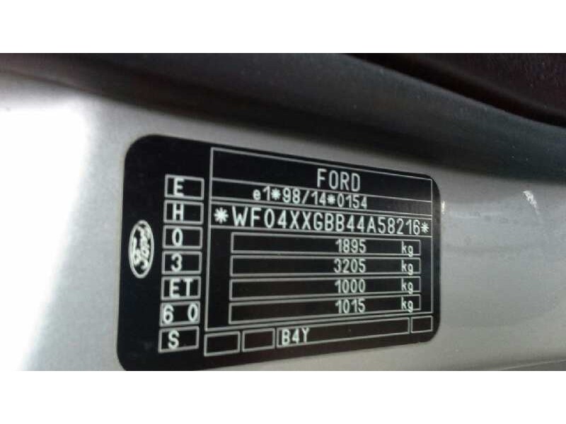 ford mondeo berlina (ge) del año 2004