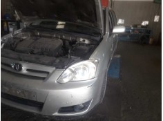 toyota corolla (e12) del año 2005 2